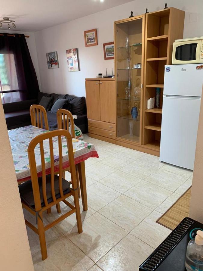 Service Lazaro - Coral - Vistas Apartament